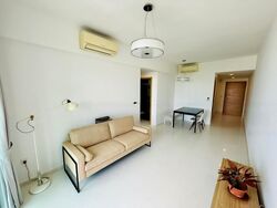 Vacanza @ East (D14), Condominium #466960011
